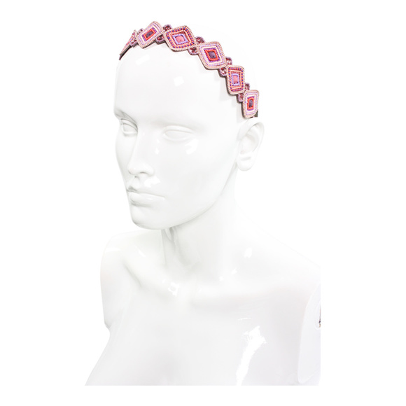 Soan Diamond Headband in Goa. - Picture 1 of 2